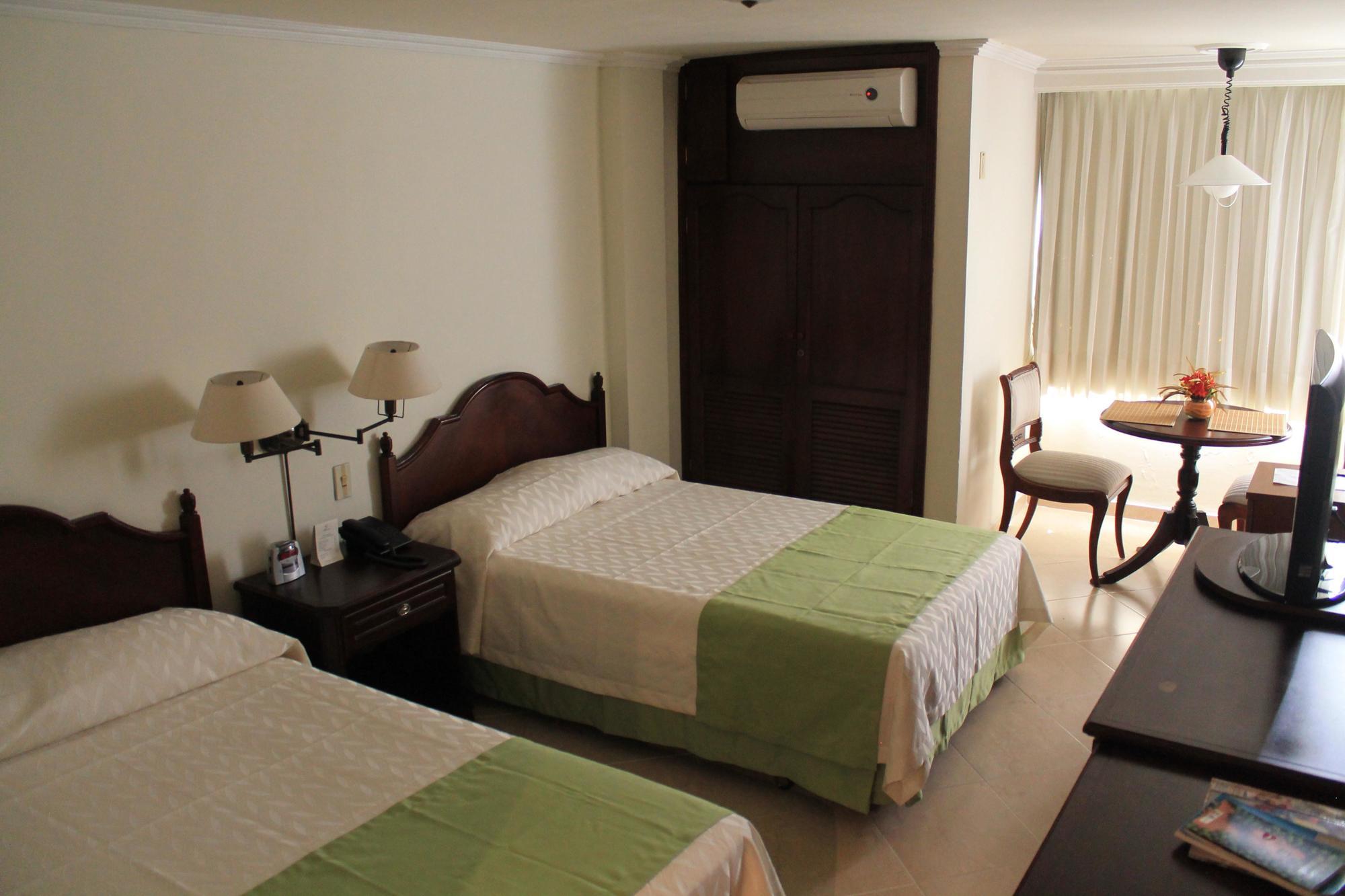 Hotel Majestic 巴兰基亚 外观 照片